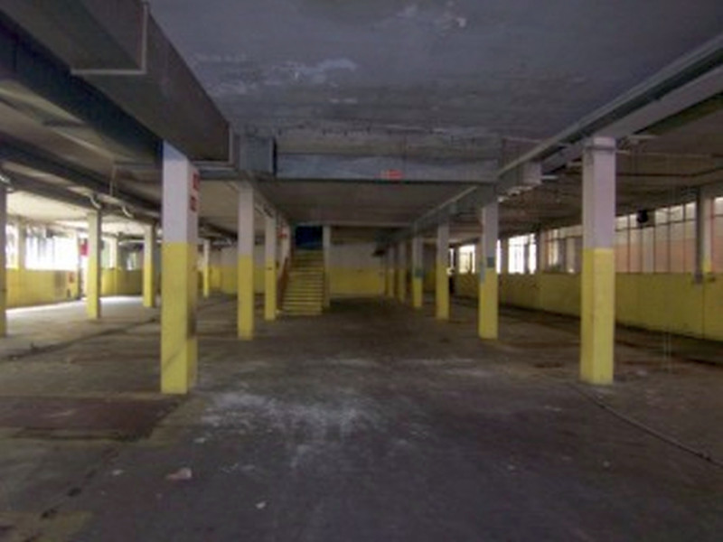 Immagine 7 di Magazzino in vendita  in VIA PERCALI a Settala