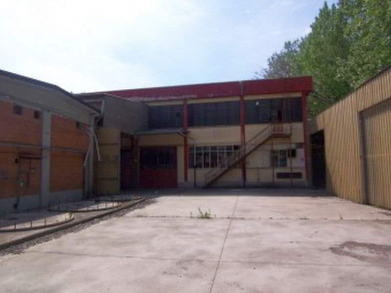 Immagine 13 di Magazzino in vendita  in VIA PERCALI a Settala