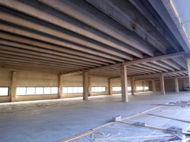 Immagine 3 di Laboratorio in vendita  in VIA COPERNICO a Settimo Milanese