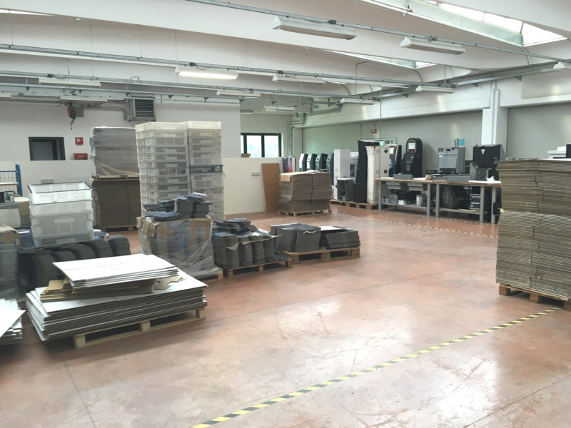 Immagine 15 di Laboratorio in vendita  in VIA ITALIA a Gessate