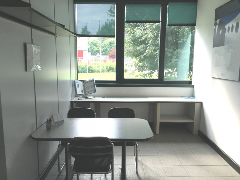 Immagine 21 di Laboratorio in vendita  in VIA ITALIA a Gessate