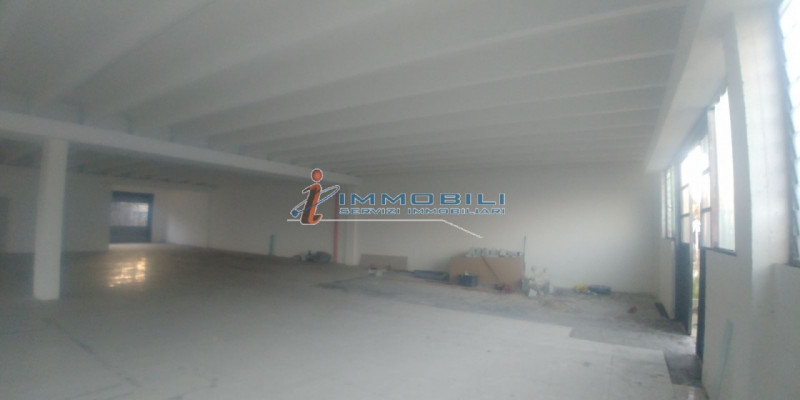 Immagine 21 di Attività commerciale in affitto  in VIA ARCHIMEDE a Settimo Milanese