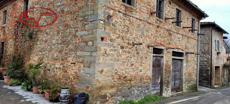 Immagine 2 di Rustico / casale in vendita  in Comugni a Terranuova Bracciolini