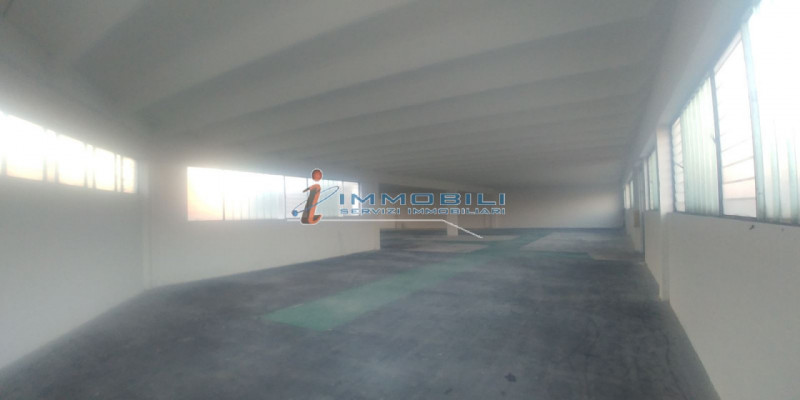 Immagine 12 di Laboratorio in affitto  in VIA ARCHIMEDE a Settimo Milanese