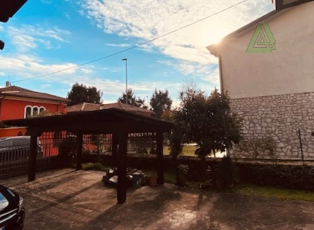 Immagine 3 di Casa indipendente in vendita  in Borgo Pieve a Castelfranco Veneto