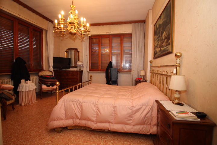 Immagine 10 di Casa indipendente in vendita  a Senigallia