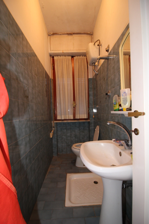 Immagine 12 di Casa indipendente in vendita  a Senigallia