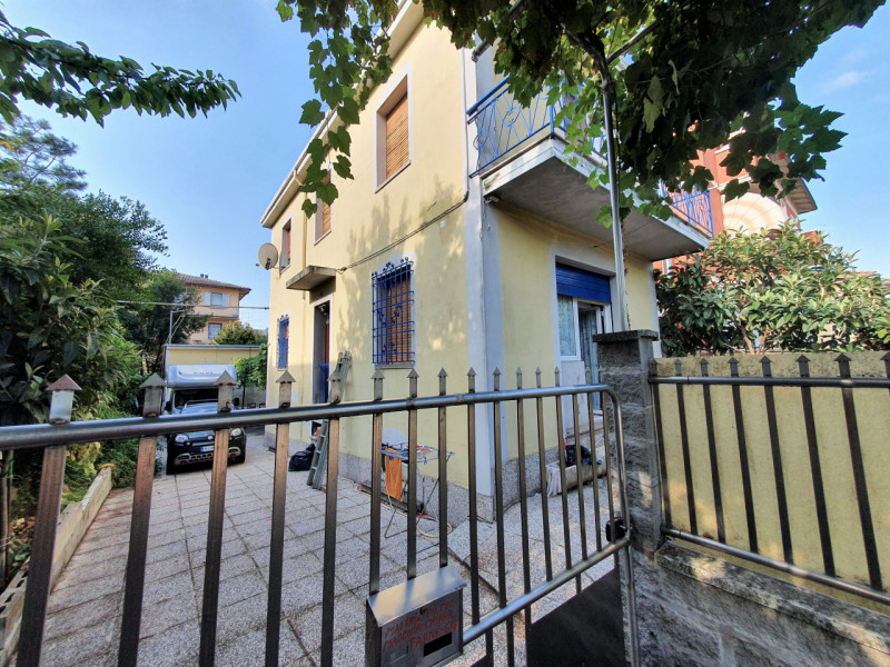 Immagine 2 di Casa indipendente in vendita  in Via Emilia 180 a Anzola Dell'emilia