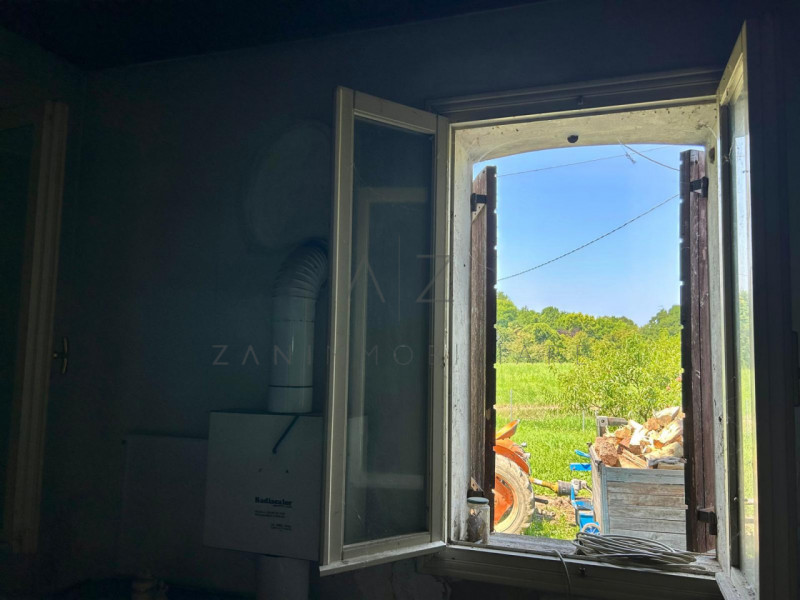 Immagine 13 di Rustico / casale in vendita  in Via Cervan a Castelfranco Veneto