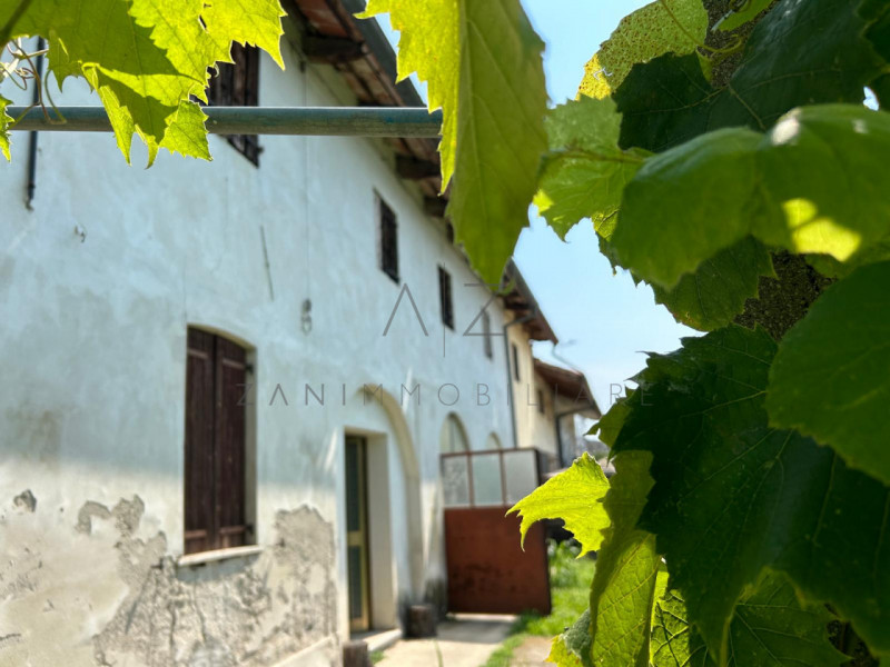 Immagine 18 di Rustico / casale in vendita  in Via Cervan a Castelfranco Veneto