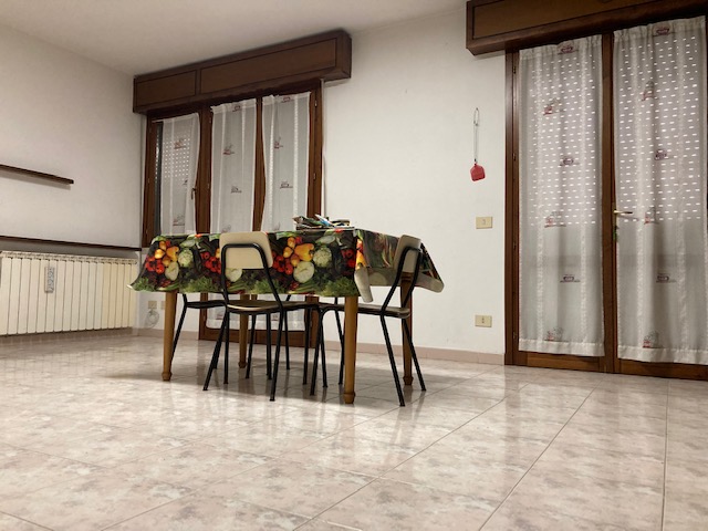 Immagine 2 di Villetta a schiera in vendita  a Nogara