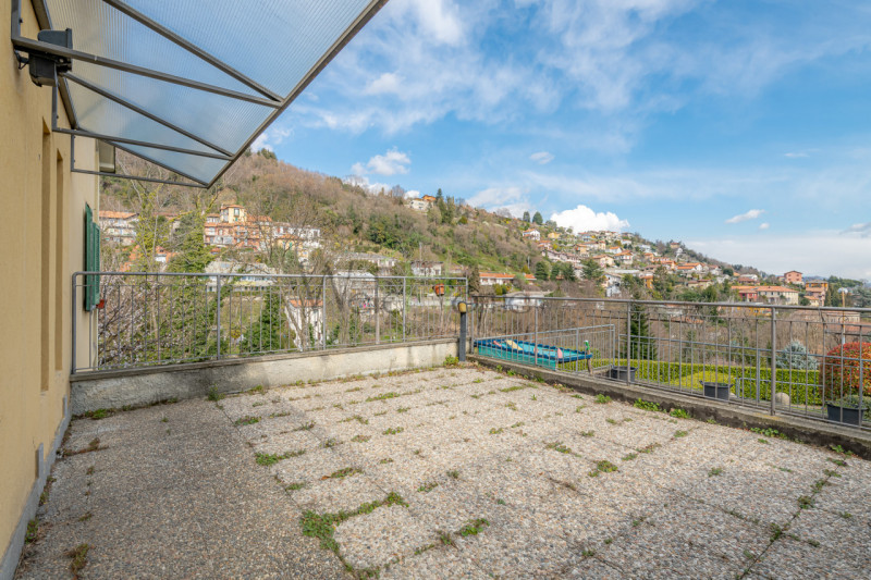 Immagine 6 di Casa bifamiliare in vendita  a Tavernerio