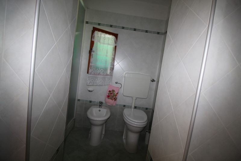 Immagine 10 di Villetta a schiera in vendita  in levane a Montevarchi