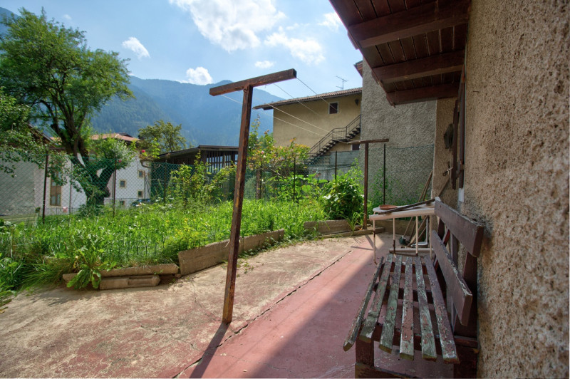 Immagine 15 di Casa indipendente in vendita  in Via Milano a Strembo