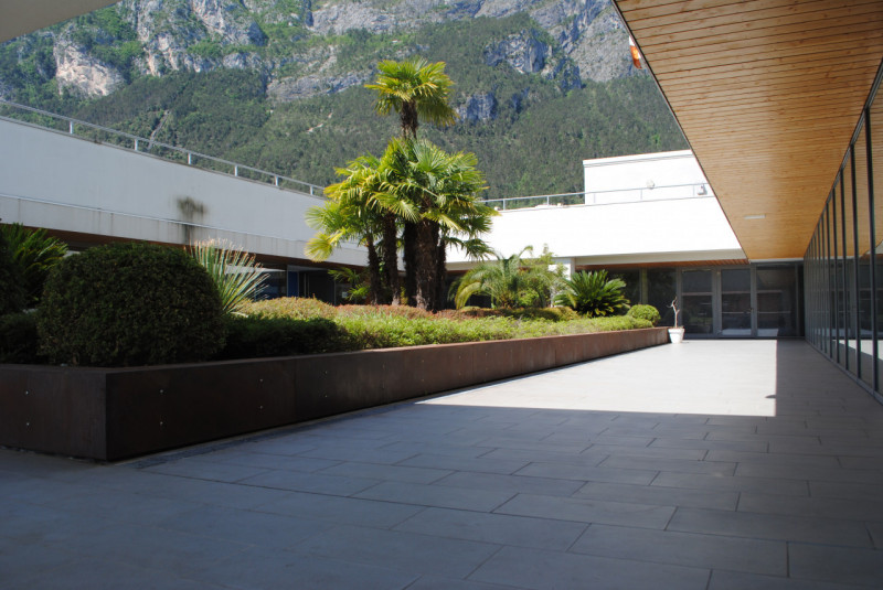 Immagine 1 di Ufficio in vendita  a Riva Del Garda