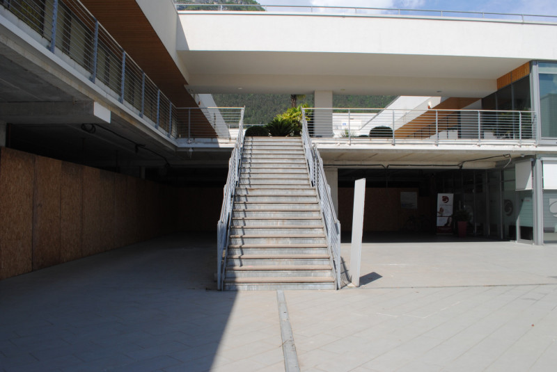 Immagine 5 di Ufficio in vendita  a Riva Del Garda