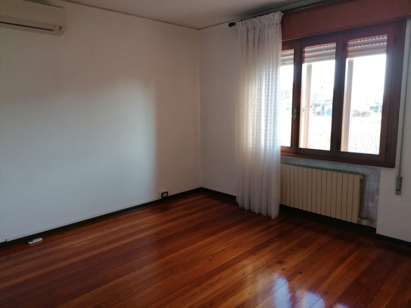 Immagine 4 di Casa bifamiliare in vendita  in Via Selve a Teolo