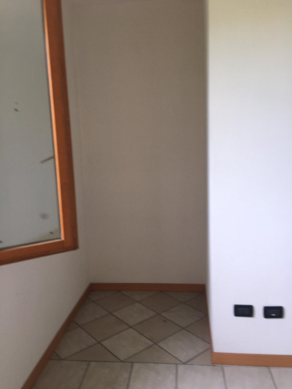 Immagine 6 di Villetta a schiera in vendita  in via arzarello a Borgo Veneto