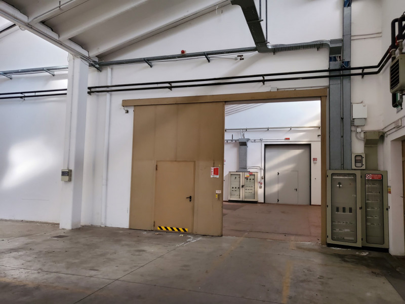 Immagine 4 di Capannone industriale in vendita  in Pernumia a Pernumia