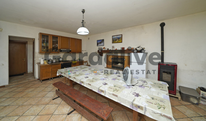 Immagine 12 di Casa indipendente in vendita  in Via Trieste a Calvagese Della Riviera