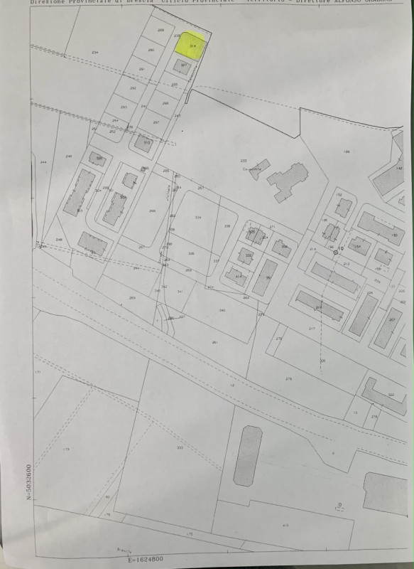 Immagine 5 di Terreno in vendita  in Sam Martino della Battaglia via Zeneroni a Desenzano Del Garda