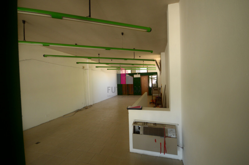 Immagine 3 di Negozio in affitto  in via monte ortigara a Grisignano Di Zocco