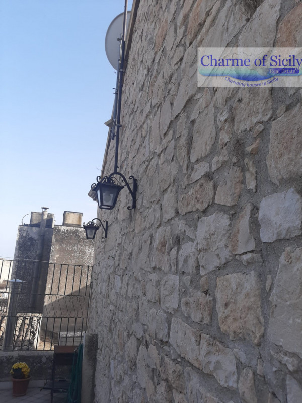 Immagine 7 di Casa indipendente in vendita  in Via Garofalo 29 a Modica