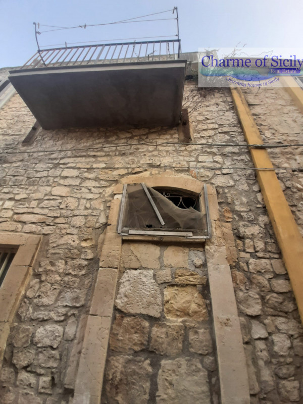 Immagine 9 di Casa indipendente in vendita  in Via Garofalo 29 a Modica