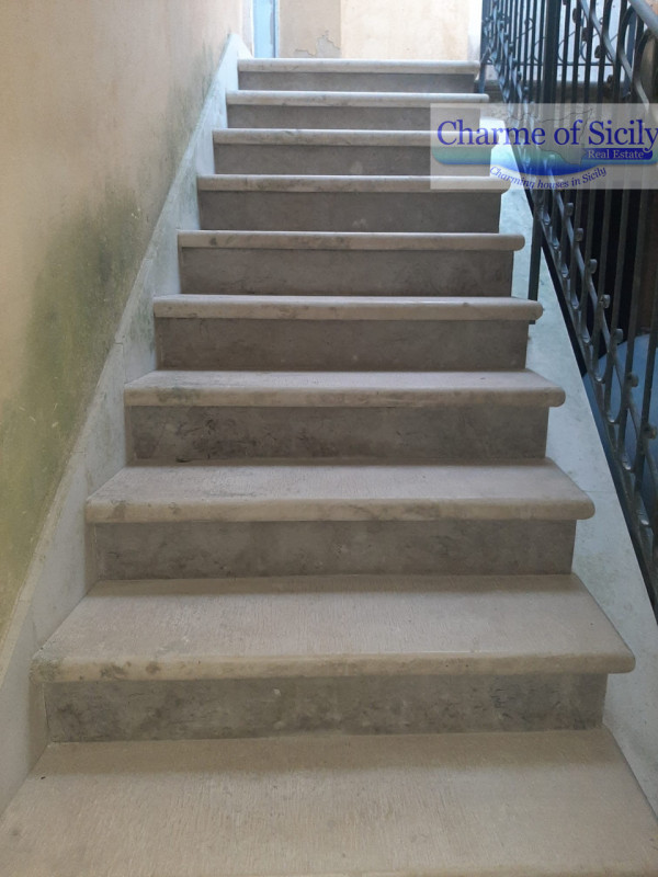 Immagine 12 di Casa indipendente in vendita  in Via Garofalo 29 a Modica