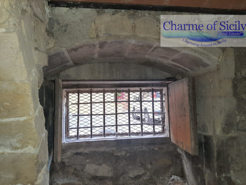 Immagine 15 di Casa indipendente in vendita  in Via Garofalo 29 a Modica