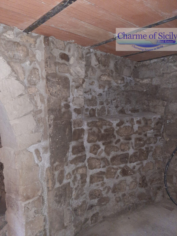 Immagine 20 di Casa indipendente in vendita  in Via Garofalo 29 a Modica