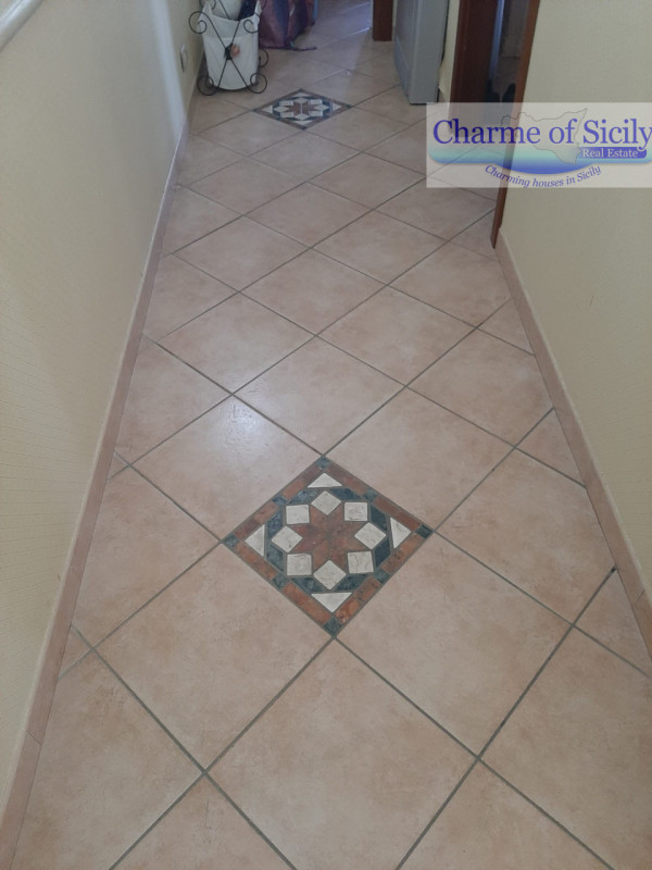 Immagine 41 di Casa indipendente in vendita  in Via Garofalo 29 a Modica