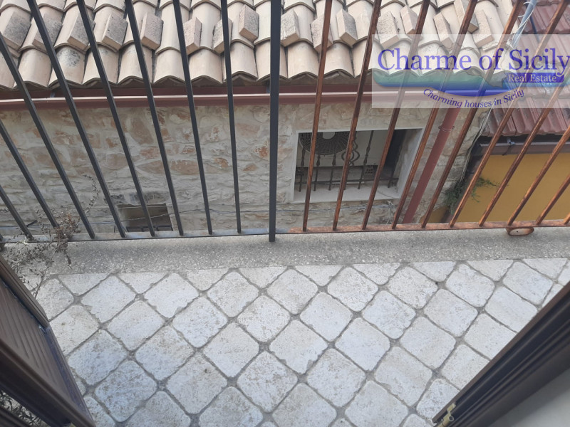 Immagine 48 di Casa indipendente in vendita  in Via Garofalo 29 a Modica