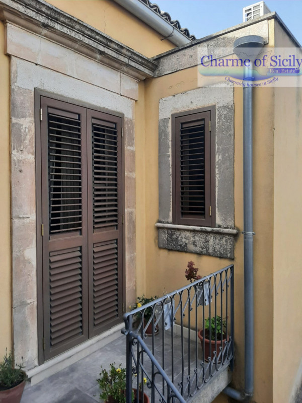 Immagine 51 di Casa indipendente in vendita  in Via Garofalo 29 a Modica