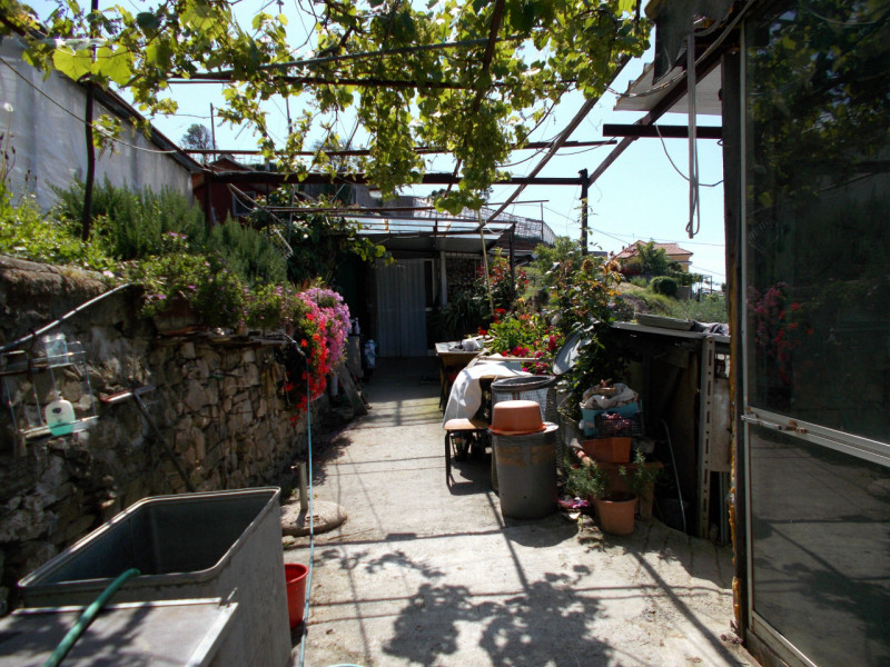 Immagine 8 di Terreno in vendita  in Via  Giacomo Leopardi a San Remo