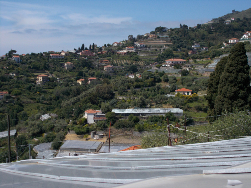 Immagine 15 di Terreno in vendita  in Via  Giacomo Leopardi a San Remo