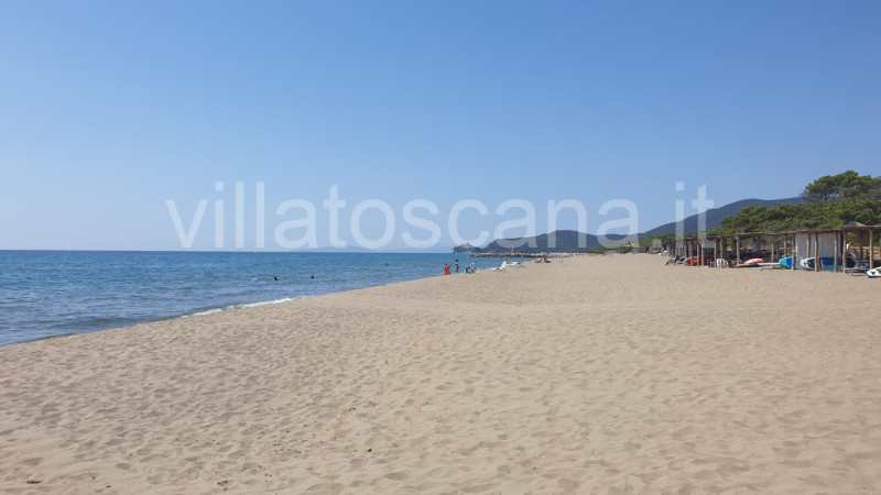 Immagine 14 di Villa in vendita  in Roccamare a Castiglione Della Pescaia