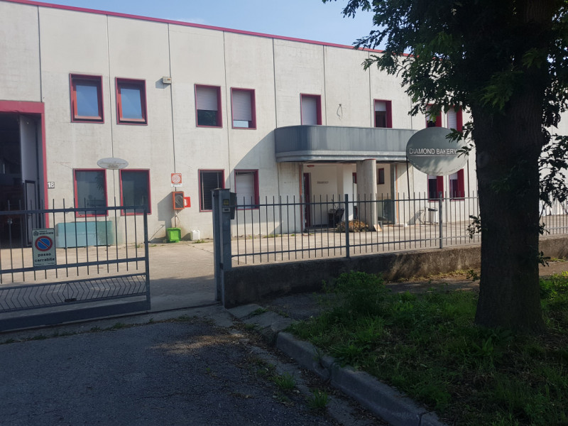 Immagine 13 di Capannone industriale in vendita  in Via S. Giovanni a Noventa Vicentina