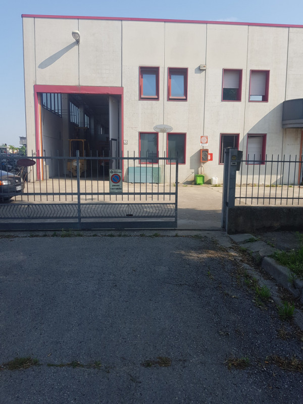 Immagine 14 di Capannone industriale in vendita  in Via S. Giovanni a Noventa Vicentina