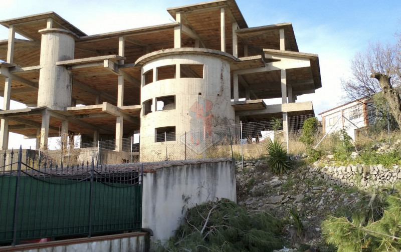 Immagine 3 di Rustico / casale in vendita  in CASTELFORTE - (LT) a Castelforte