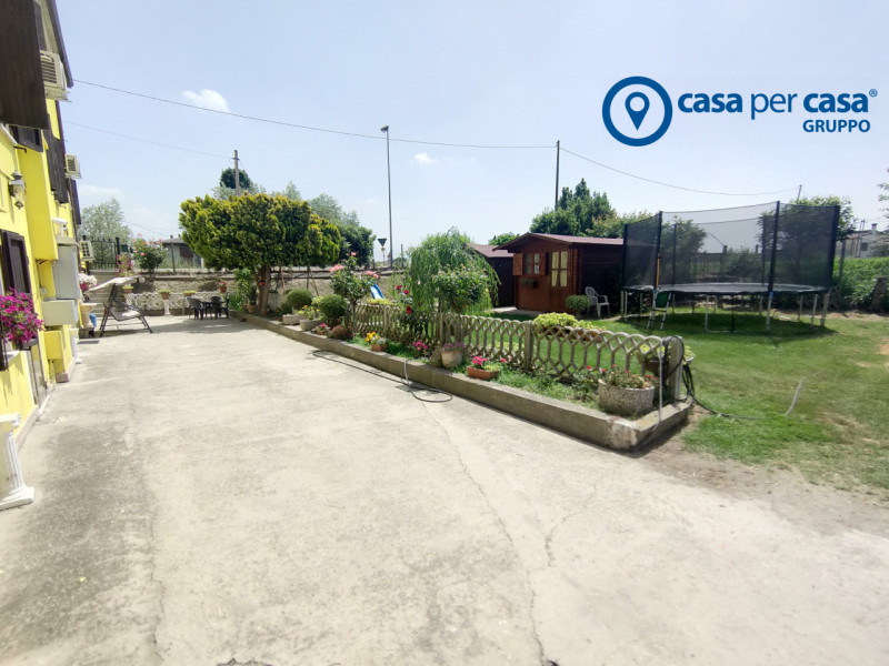 Immagine 26 di Casa indipendente in vendita  in Via Canal bianco Inferiore a Adria