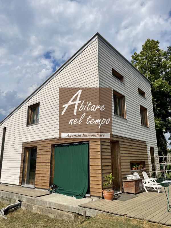 Immagine 7 di Villa in vendita  in CAMPO SAN MARTINO a Campo San Martino