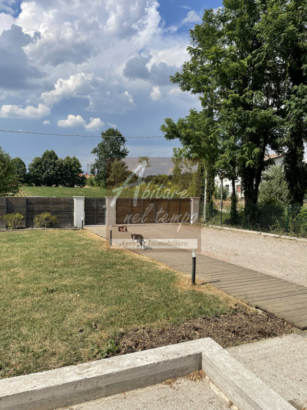 Immagine 24 di Villa in vendita  in CAMPO SAN MARTINO a Campo San Martino