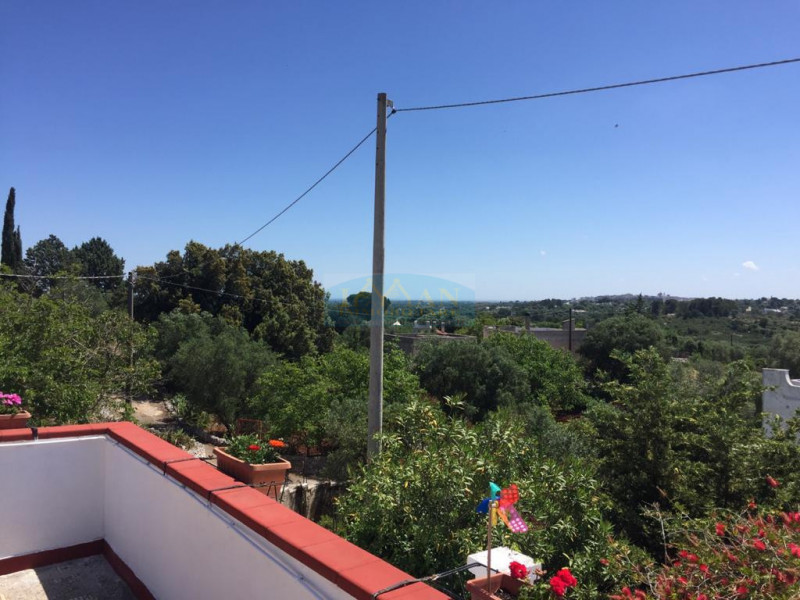 Immagine 23 di Villa in vendita  in ss581 a Ceglie Messapico