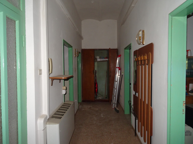 Immagine 14 di Casa indipendente in vendita  in Via El Frate a Deruta