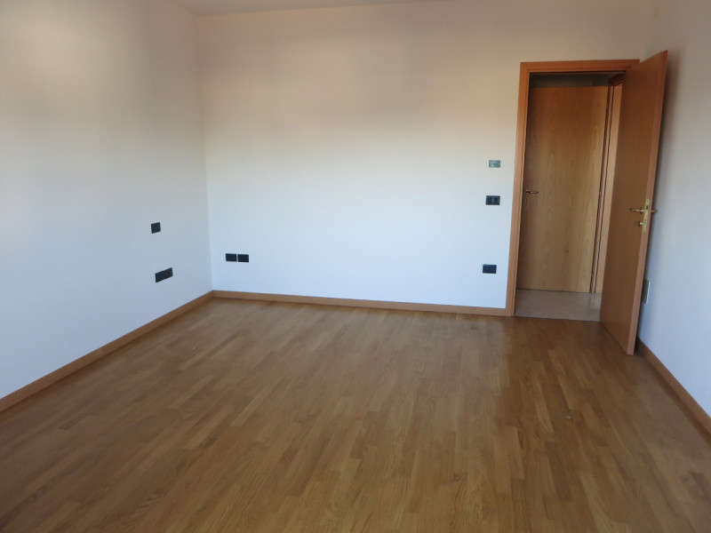 Immagine 4 di Appartamento in vendita  in via Monte Cero n°40 a Padova