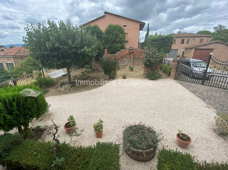 Immagine 3 di Appartamento in vendita  in i guidonami a Castiglione Del Lago