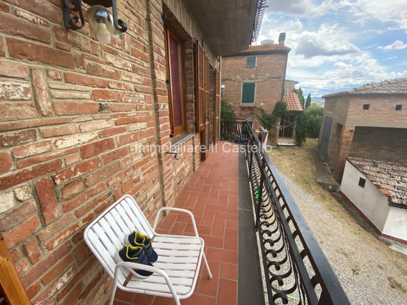 Immagine 8 di Appartamento in vendita  in i guidonami a Castiglione Del Lago