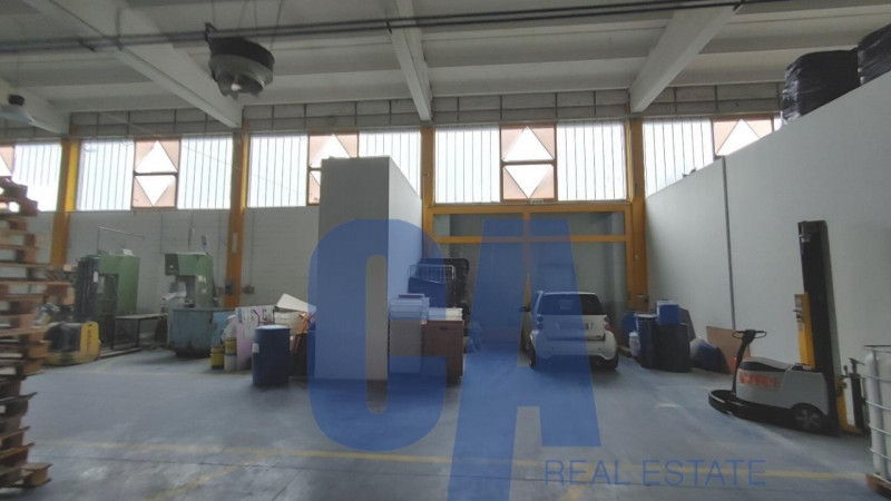 Immagine 10 di Magazzino in vendita  in STRADA PROVINCIALE PROVINCIALE 40 a Siziano