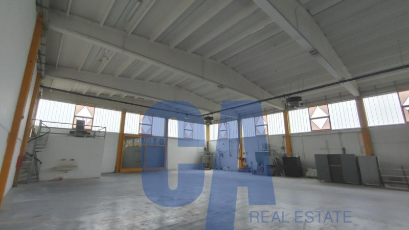 Immagine 5 di Laboratorio in vendita  in STRADA PROVINCIALE PROVINCIALE 40 a Siziano